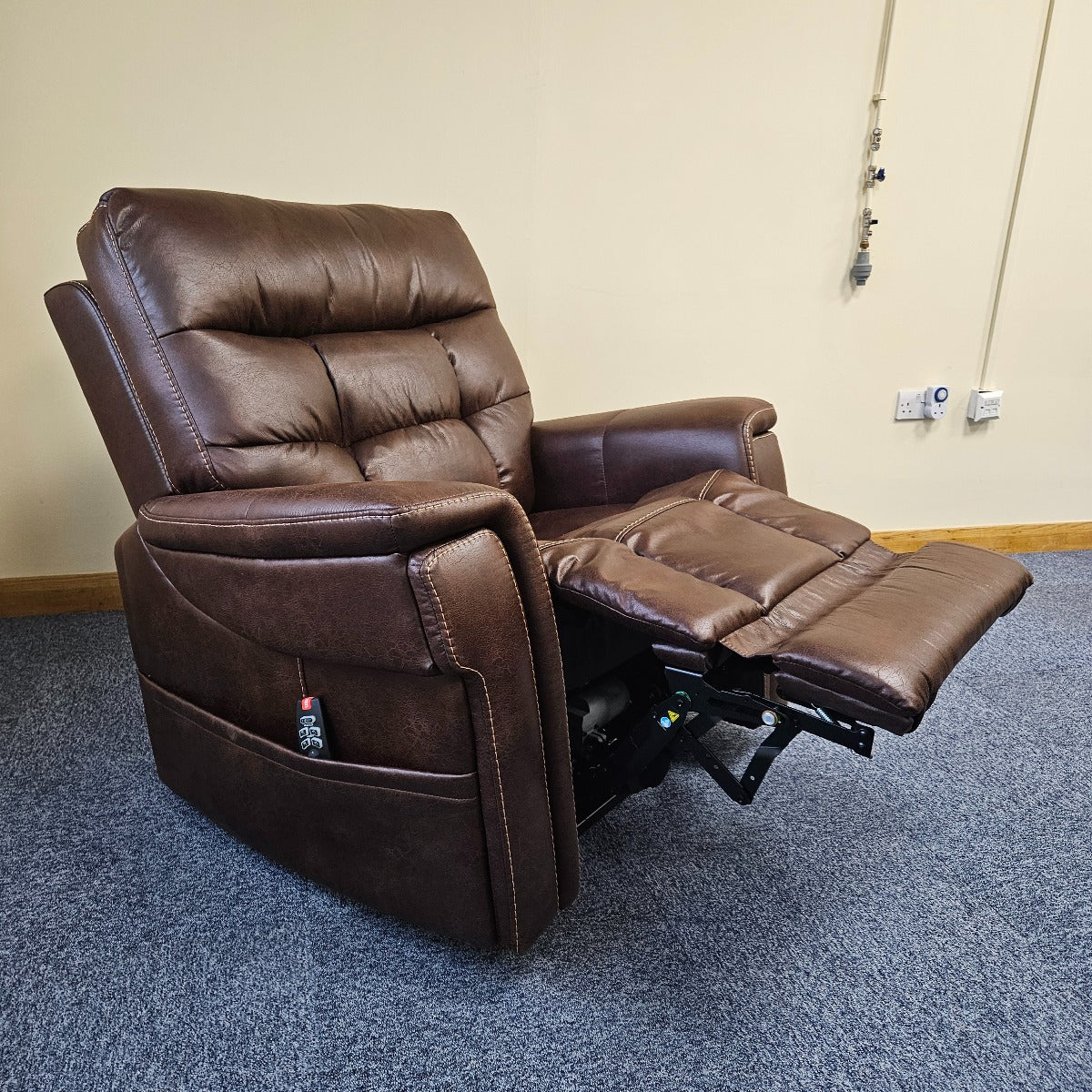 Radiance 4 Motor Chair with heat, high leg lift and lithium battery back up - Large Tall Size - Brown - Demo Model