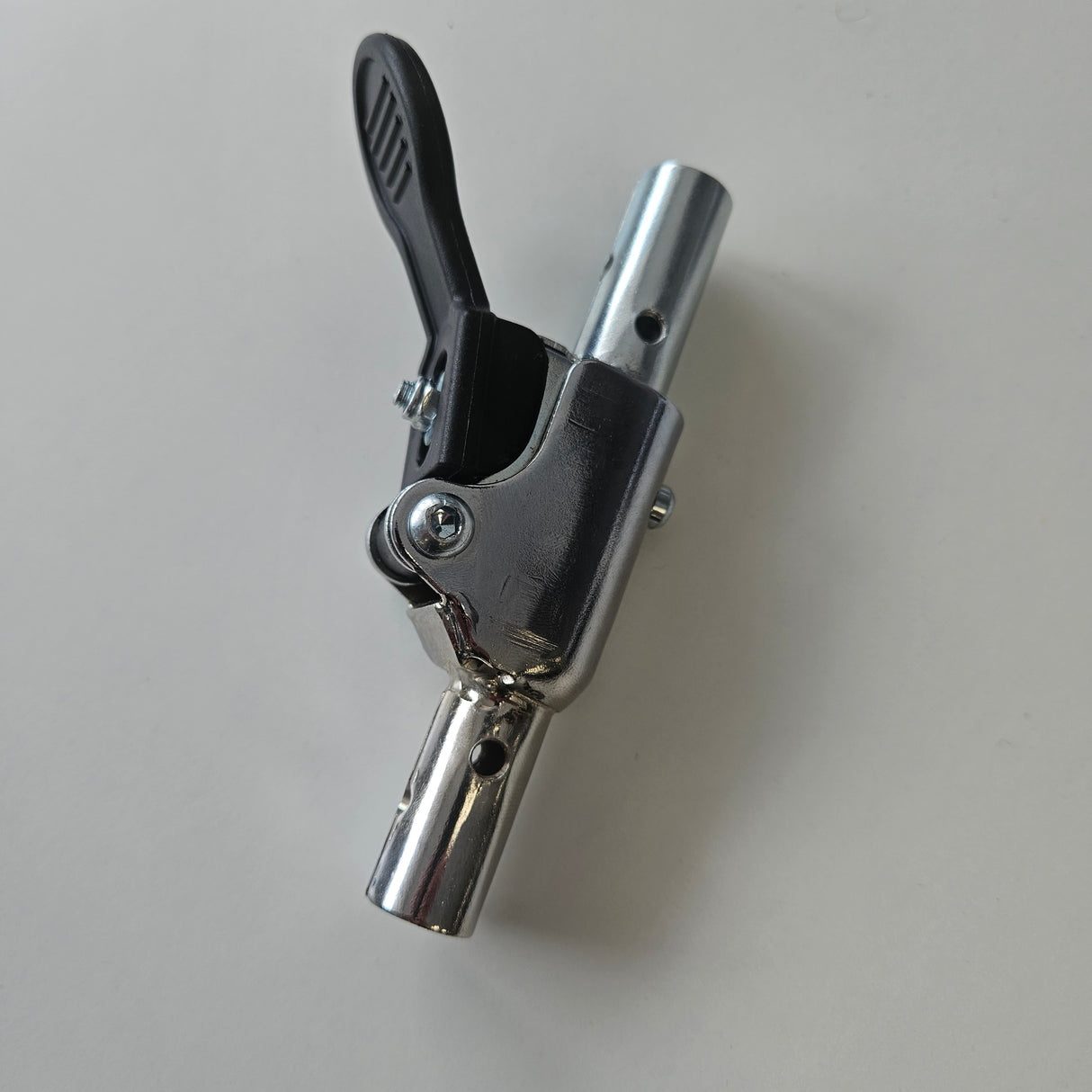 Half folding back mechanism for Voyager ECSP01 and ECTR02 wheelchairs
