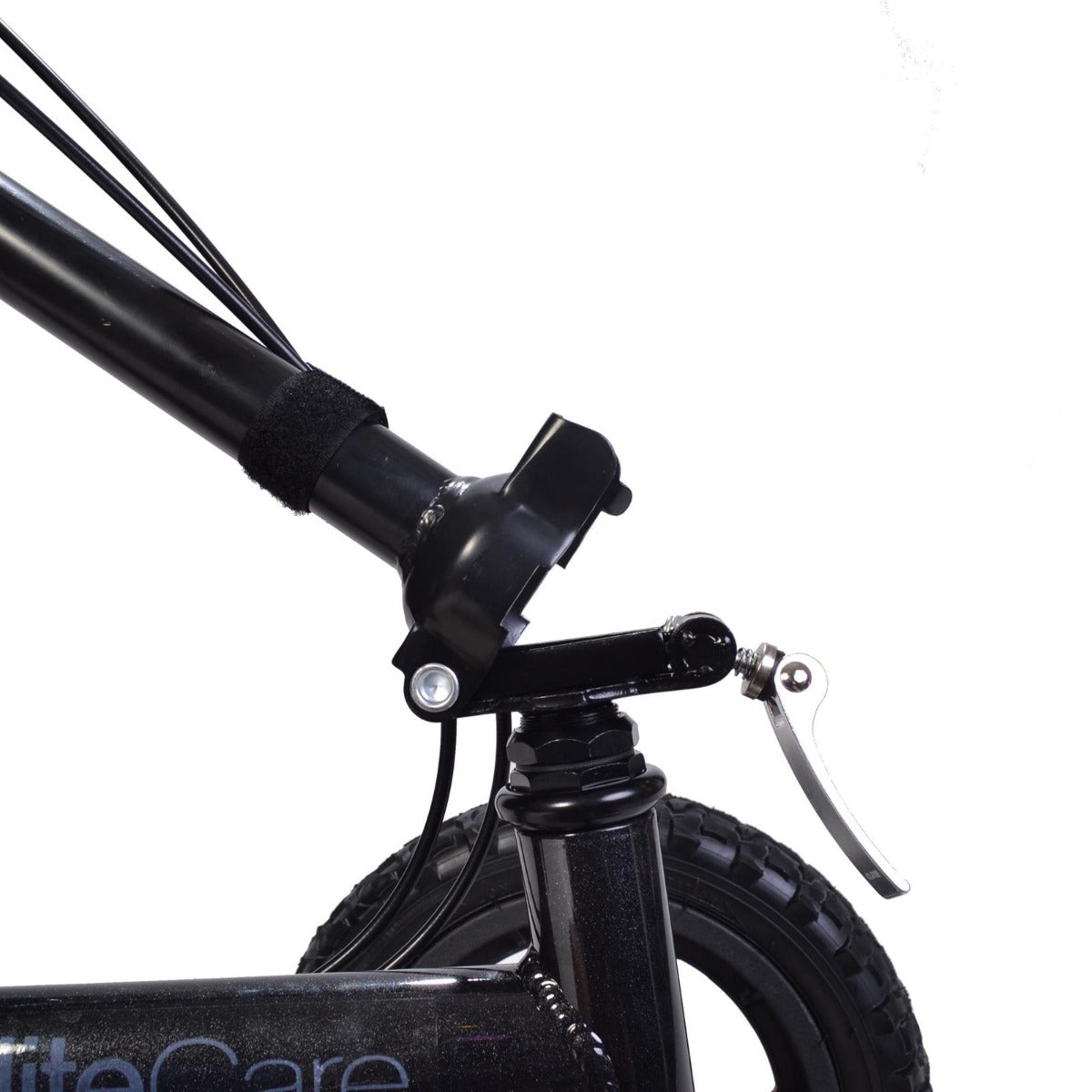 All Terrain Outdoor Knee Walker with Brakes and Adjustable Handle folding mechanism