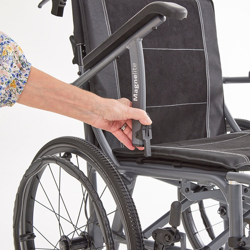 Magnelite Ultra Lightweight Magnesium Alloy Self Propel Wheelchair - Only 11.4kg