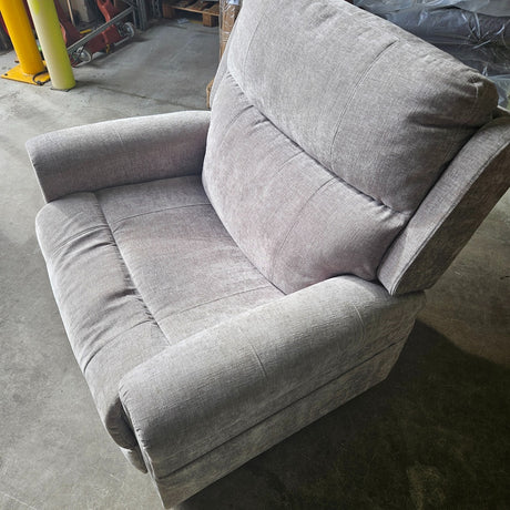 Bariatric Rise and Recliner Chair - up to 35 Stone,  29" wide seat - Ex Demo