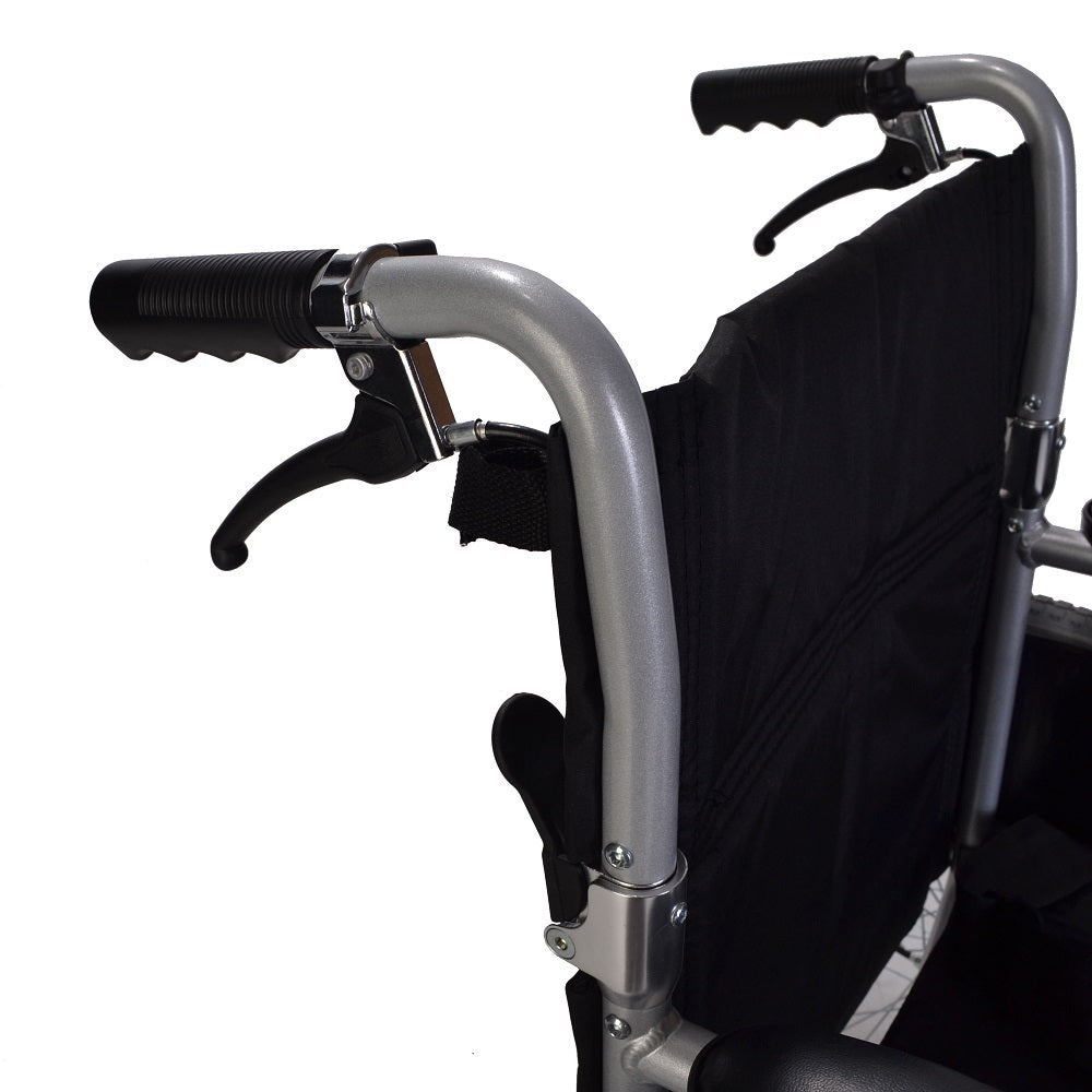 Lightweight folding self propel wheelchair 8.5kg with lapbelt handbrakes ECSP04
