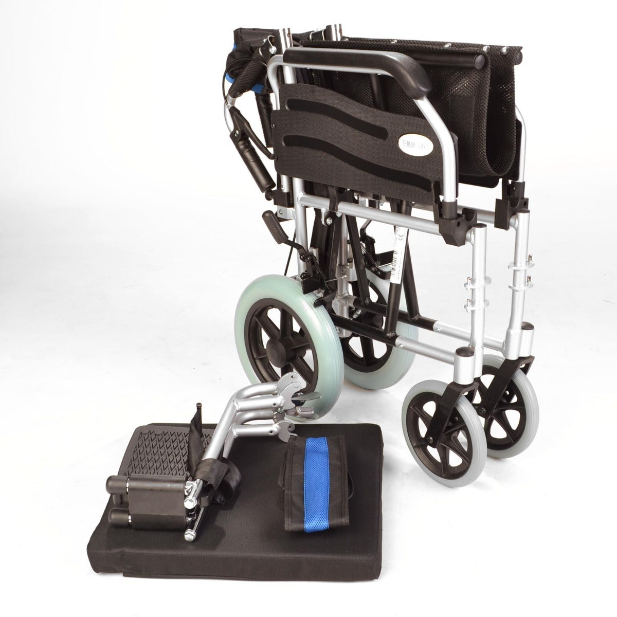 Deluxe attendant wheelchair ECTR02-18