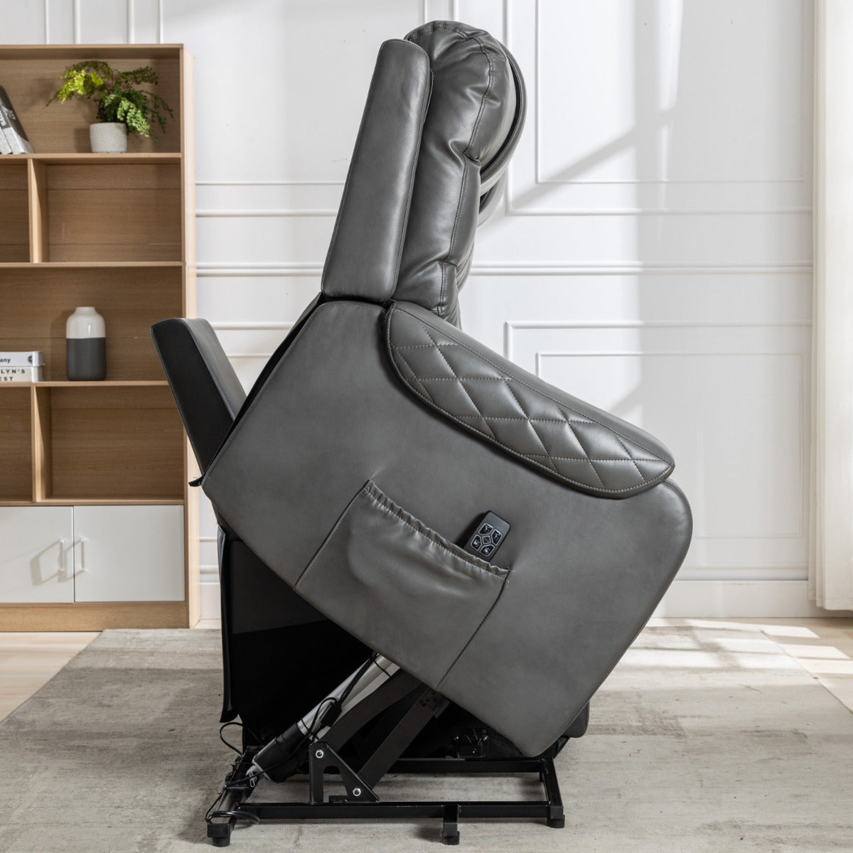 Hebden Riser recliner sofa with centre console - Ex Demo