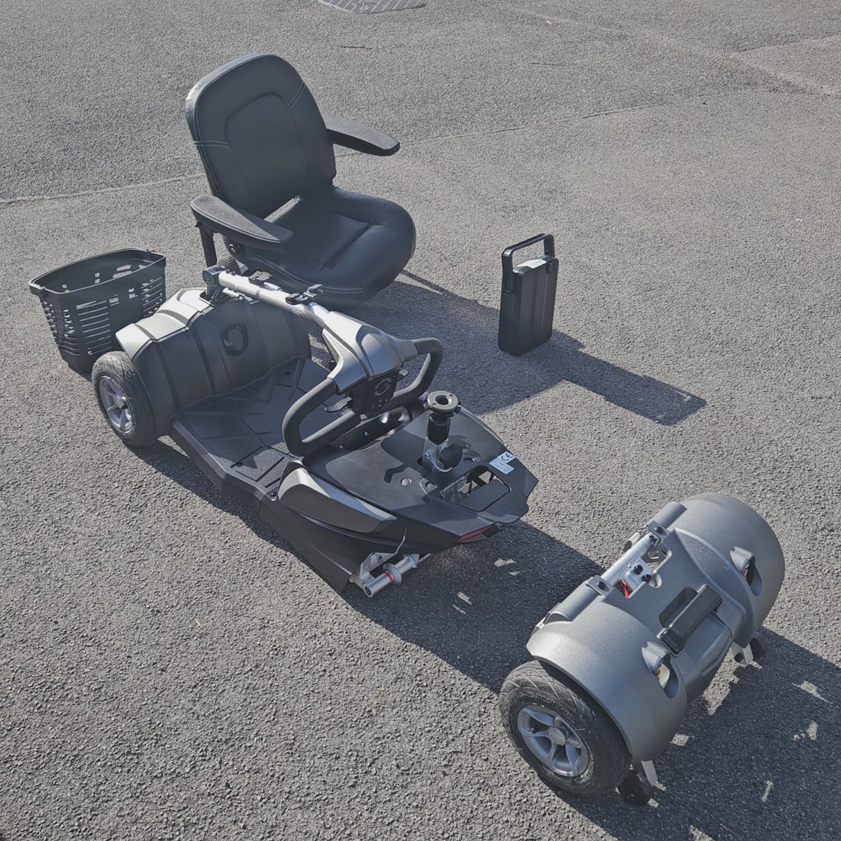 putting together the motion aura scooter
